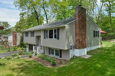 24 Bedard Avenue Derry NH 03038