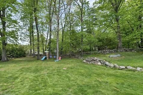 24 Bedard Avenue Derry NH 03038