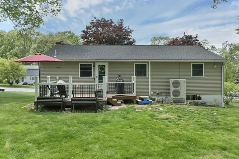 24 Bedard Avenue Derry NH 03038
