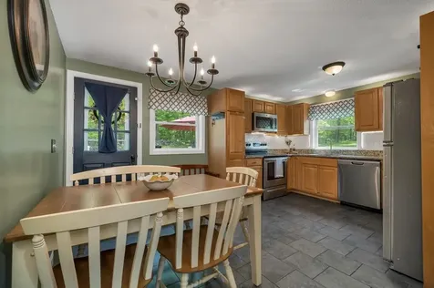 24 Bedard Avenue Derry NH 03038