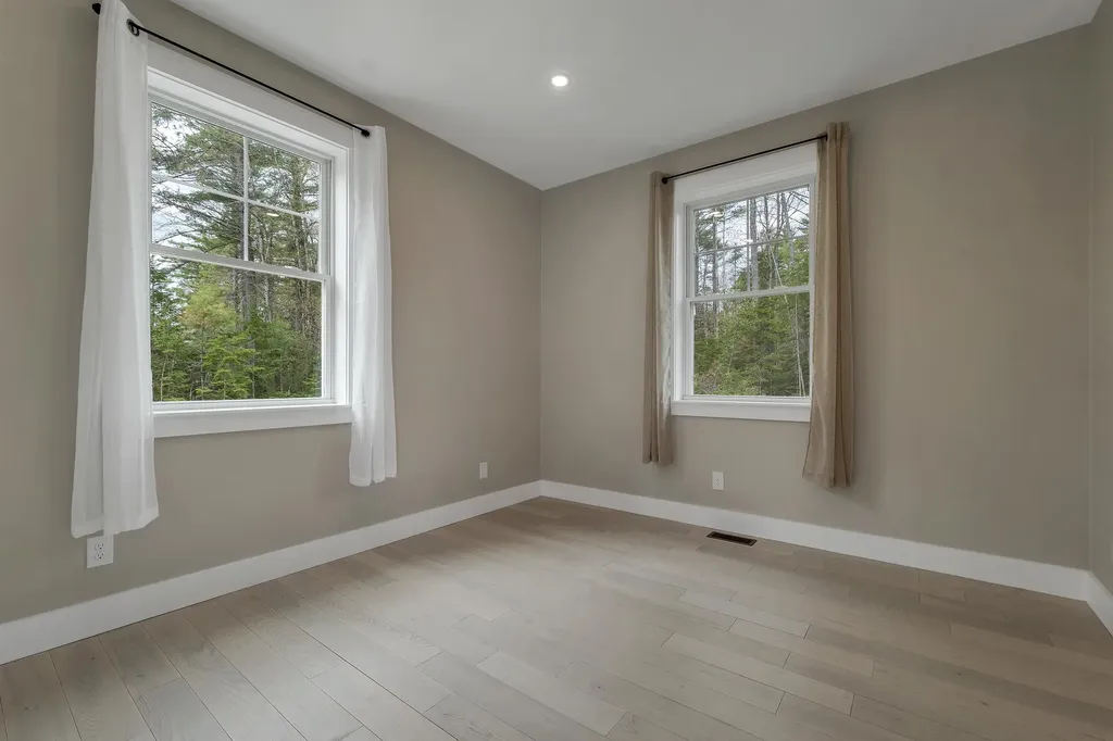 7 Lyndsay Lane Tuftonboro NH 03816