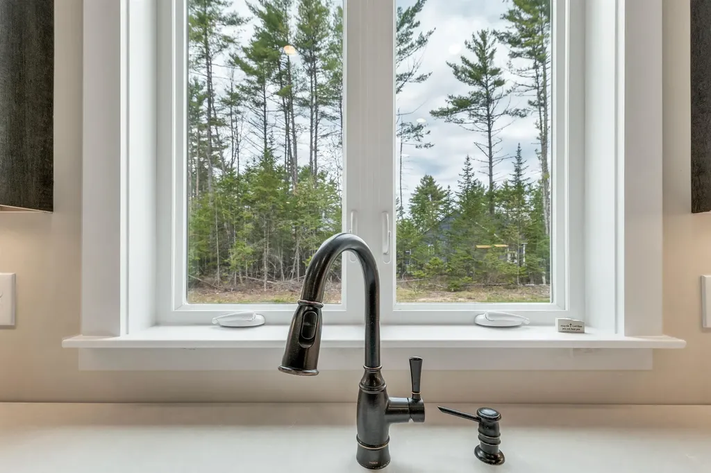 7 Lyndsay Lane Tuftonboro NH 03816