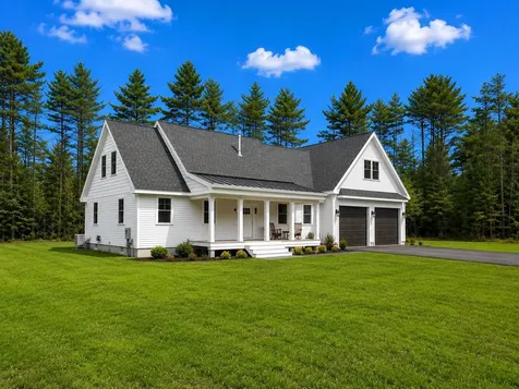 7 Lyndsay Lane Tuftonboro NH 03816