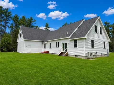 7 Lyndsay Lane Tuftonboro NH 03816