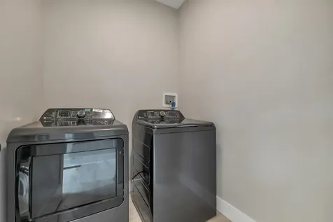 7 Lyndsay Lane Tuftonboro NH 03816
