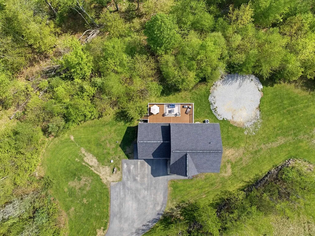 316 Tucker Mill Road New Boston NH 03070