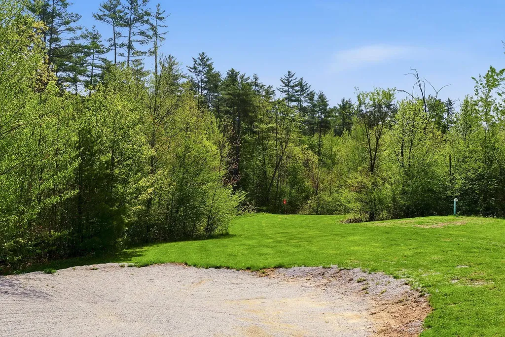 316 Tucker Mill Road New Boston NH 03070