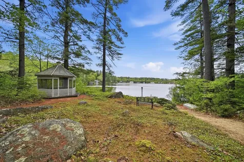 4 Clark Island Road Amherst NH 03031