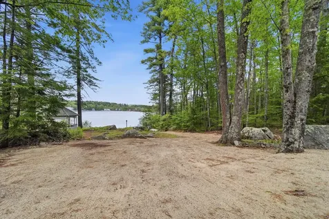 4 Clark Island Road Amherst NH 03031