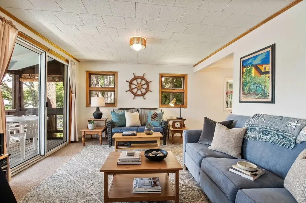 3 Spring Street Newbury NH 03255