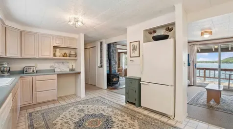 3 Spring Street Newbury NH 03255