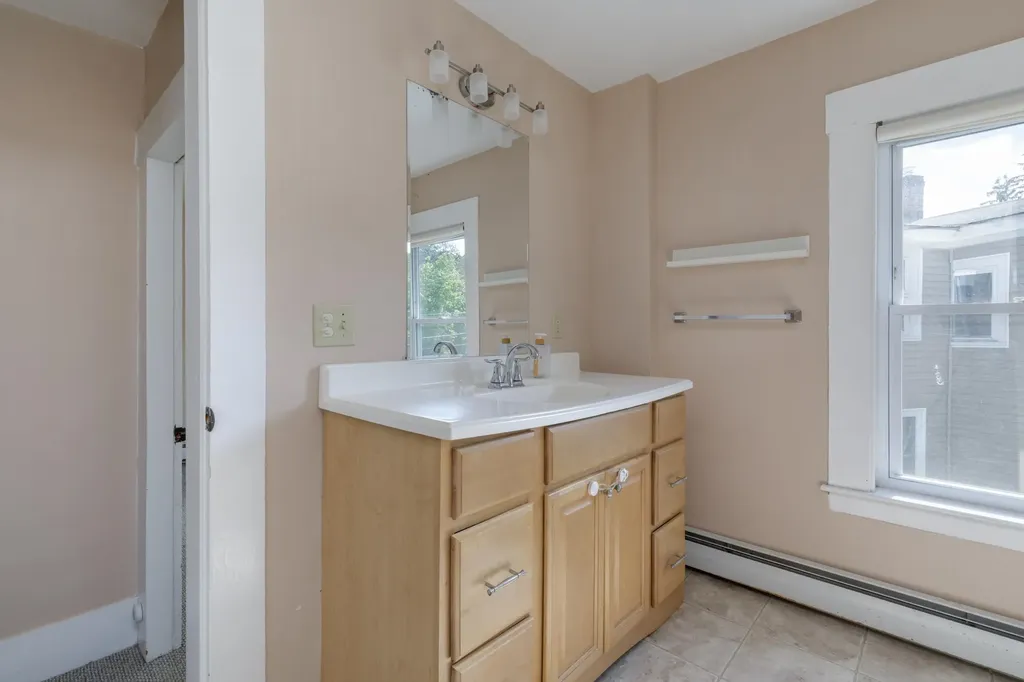 51 Laurel Street Concord NH 03301