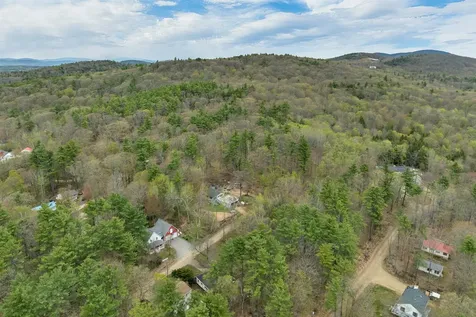 21 Grape Avenue Gilmanton NH 03237