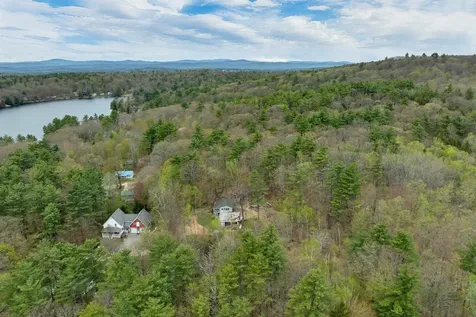 21 Grape Avenue Gilmanton NH 03237