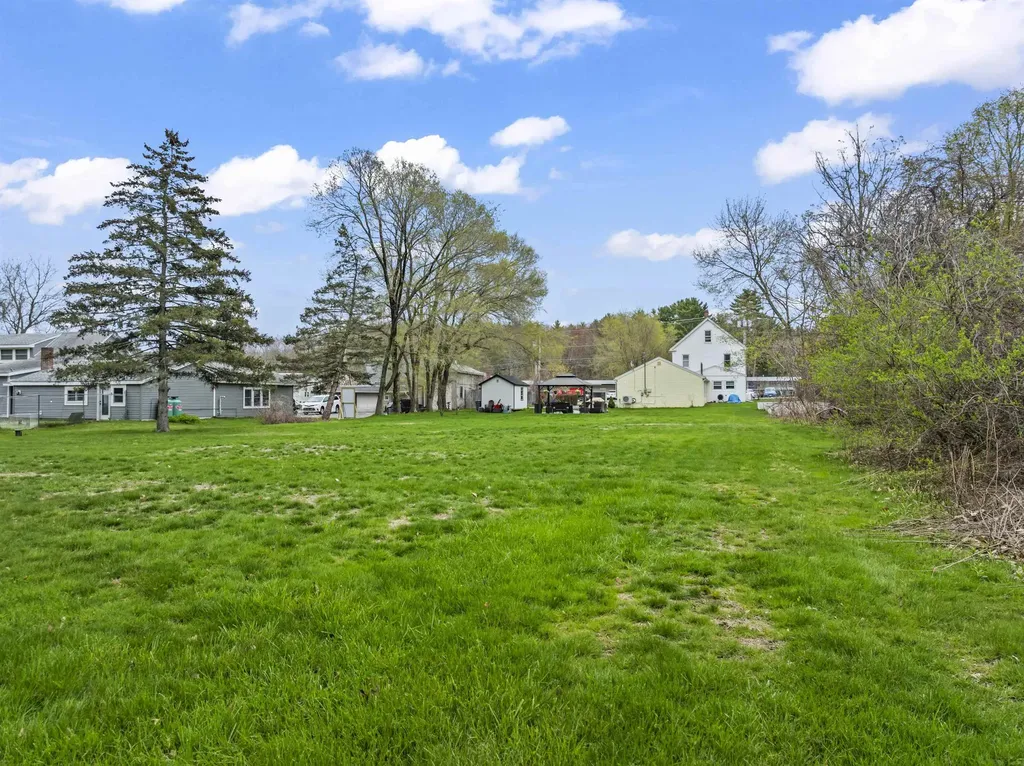 96 Lafayette Road Hampton Falls NH 03844