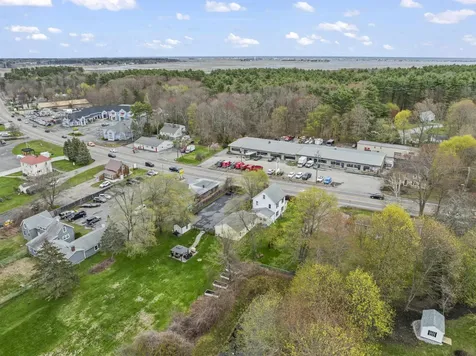 96 Lafayette Road Hampton Falls NH 03844