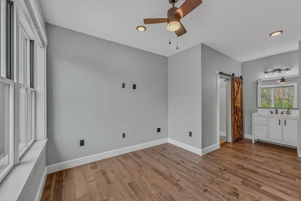 85 Shepard Hill Road Holderness NH 03245