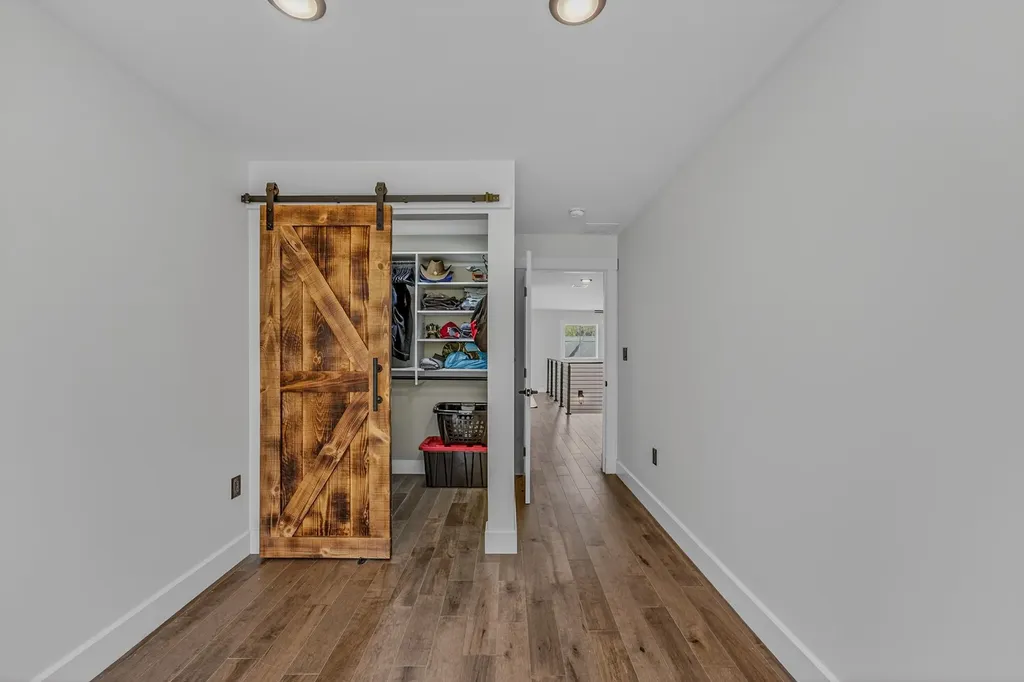 85 Shepard Hill Road Holderness NH 03245