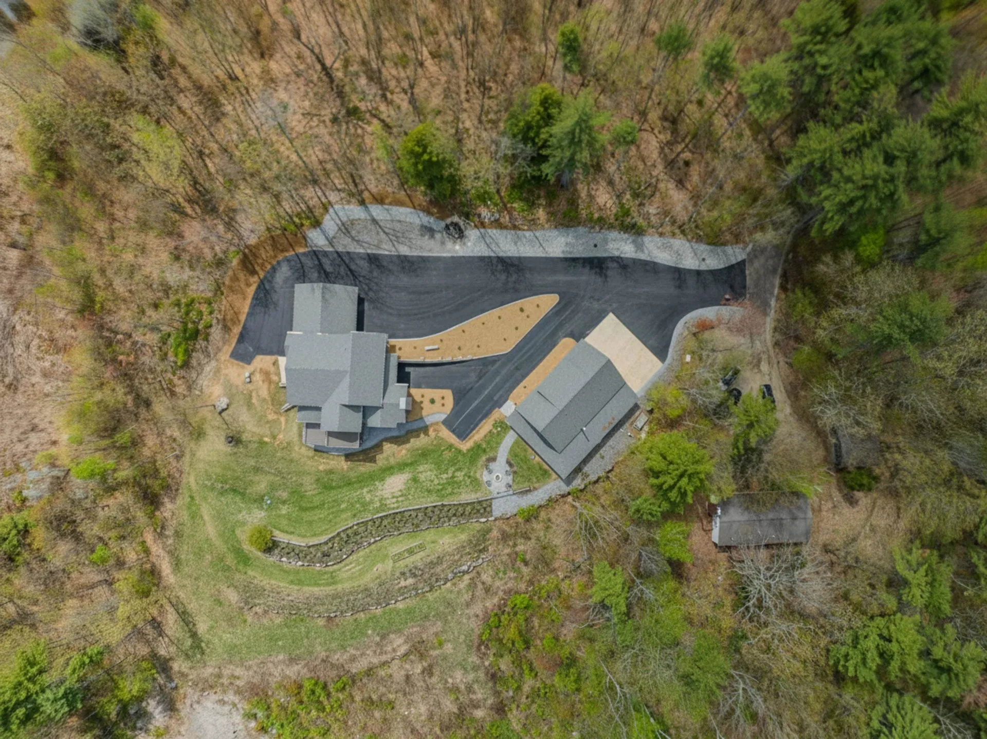 85 Shepard Hill Road Holderness NH 03245