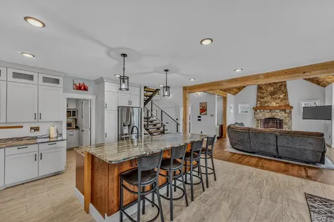 85 Shepard Hill Road Holderness NH 03245