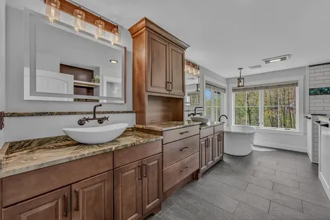 85 Shepard Hill Road Holderness NH 03245
