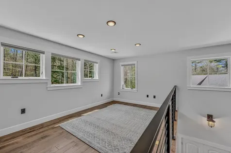 85 Shepard Hill Road Holderness NH 03245