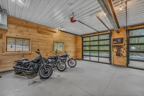 85 Shepard Hill Road Holderness NH 03245