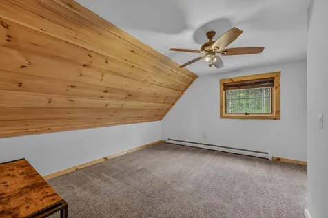 85 Shepard Hill Road Holderness NH 03245