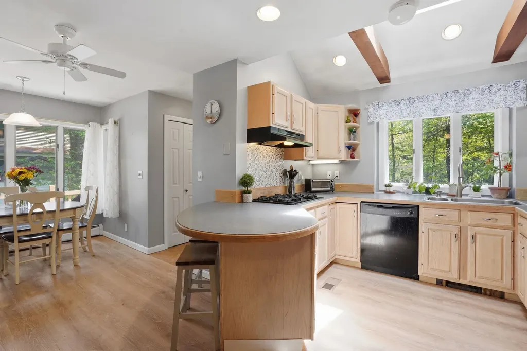 3 Purington Lane Hampton NH 03842