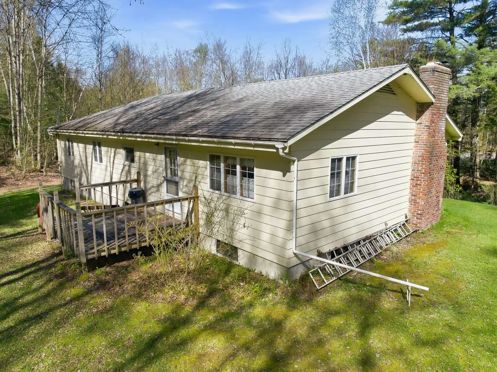 413 Lancaster Road Northumberland NH 03582