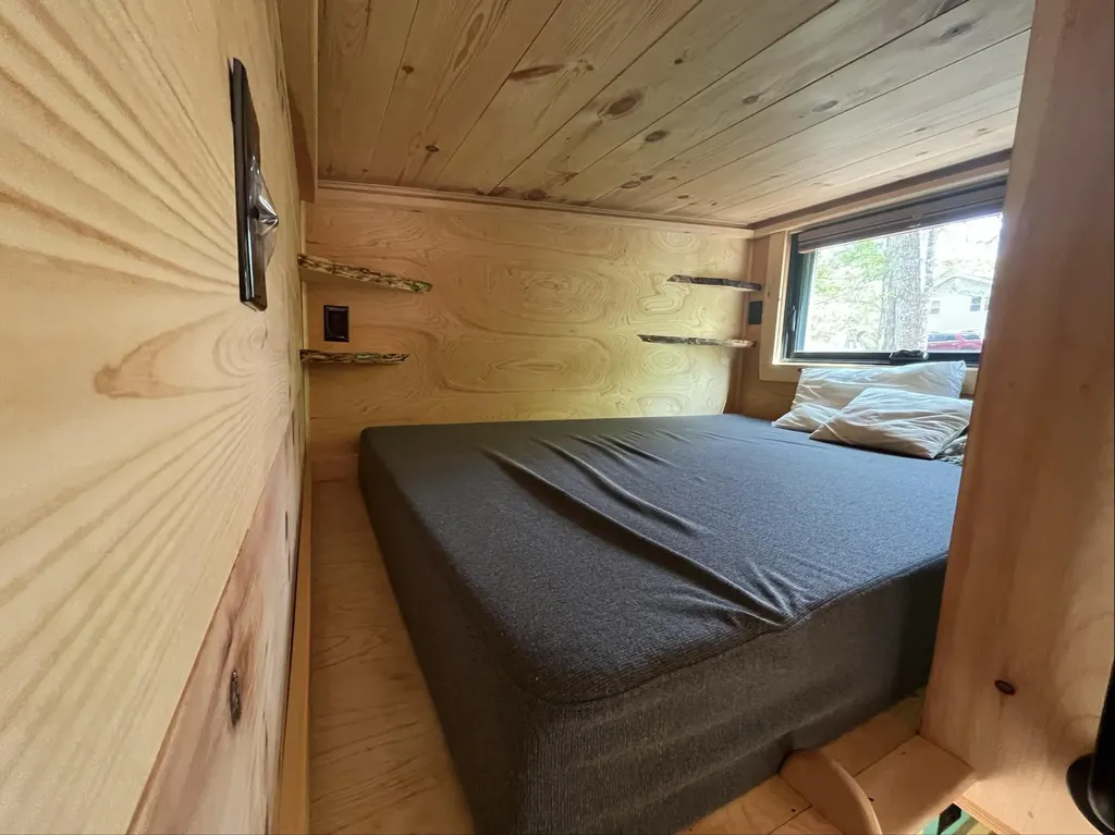 74 Seaver Road Harrisville NH 03450