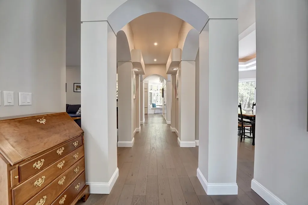 143 Mill Road North Hampton NH 03862