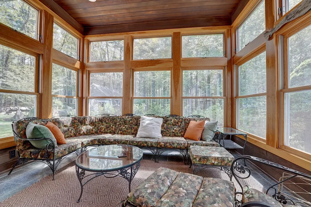 143 Mill Road North Hampton NH 03862