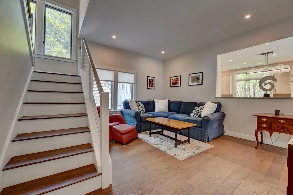 143 Mill Road North Hampton NH 03862