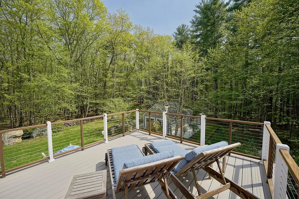 143 Mill Road North Hampton NH 03862