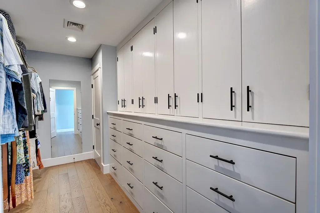 143 Mill Road North Hampton NH 03862