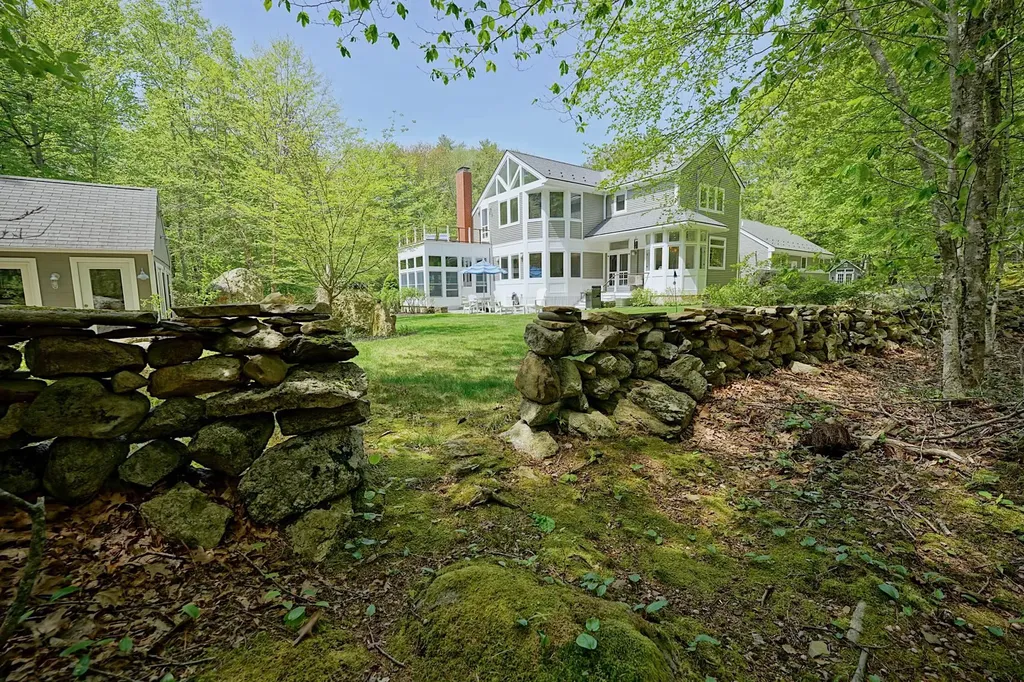 143 Mill Road North Hampton NH 03862