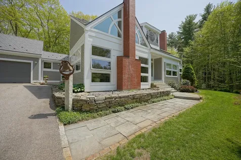 143 Mill Road North Hampton NH 03862