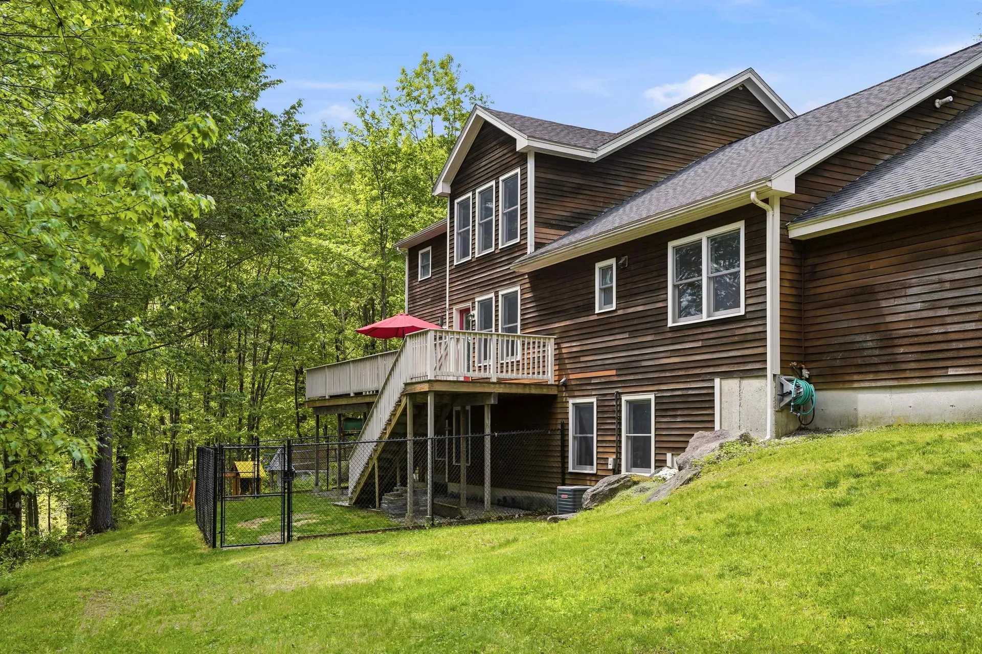 10 Ellison Drive Bedford NH 03110