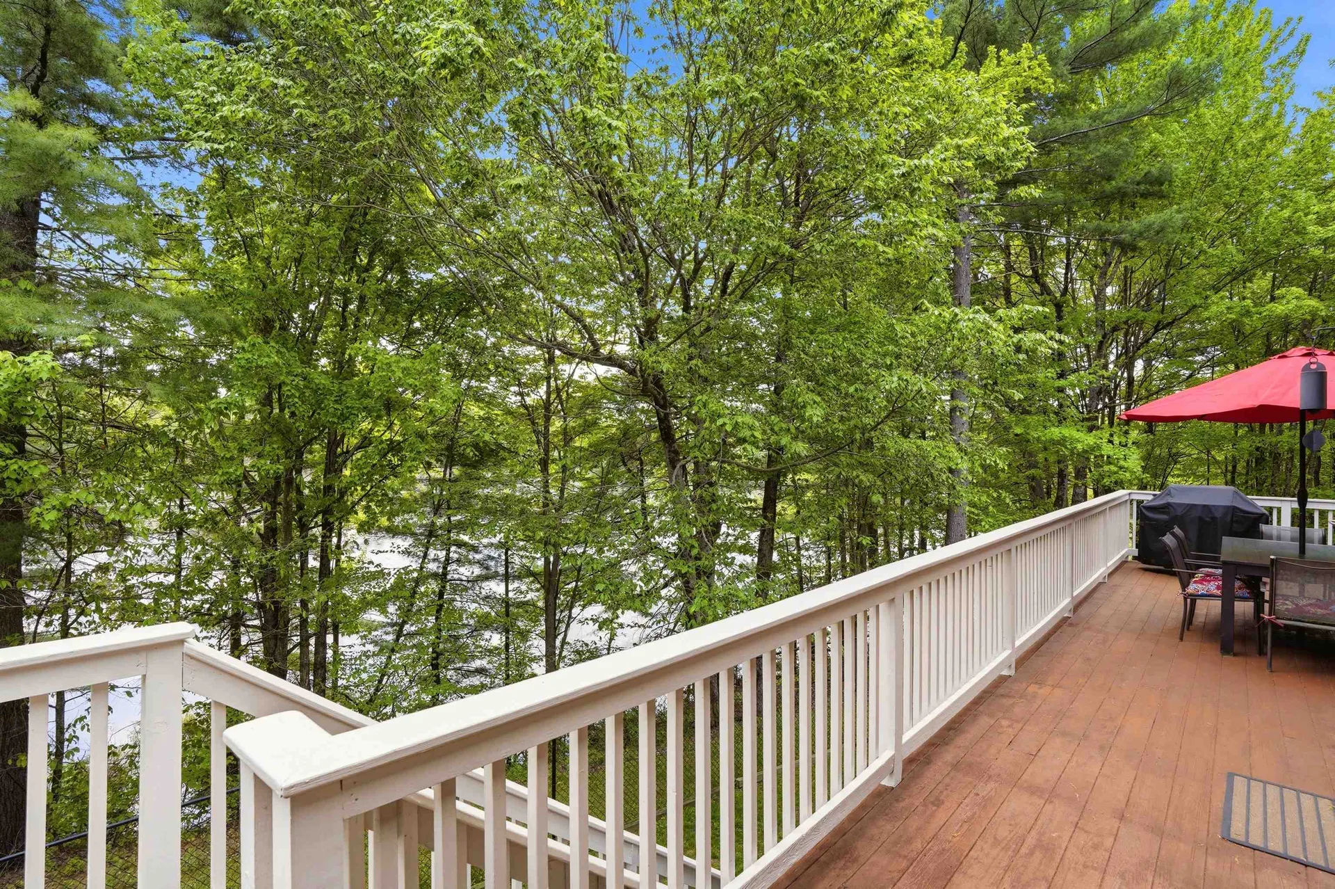 10 Ellison Drive Bedford NH 03110