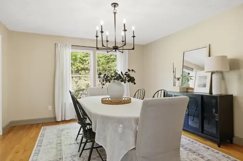 10 Ellison Drive Bedford NH 03110
