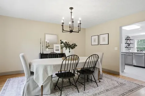 10 Ellison Drive Bedford NH 03110