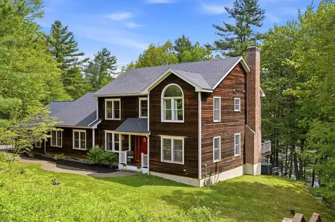 10 Ellison Drive Bedford NH 03110