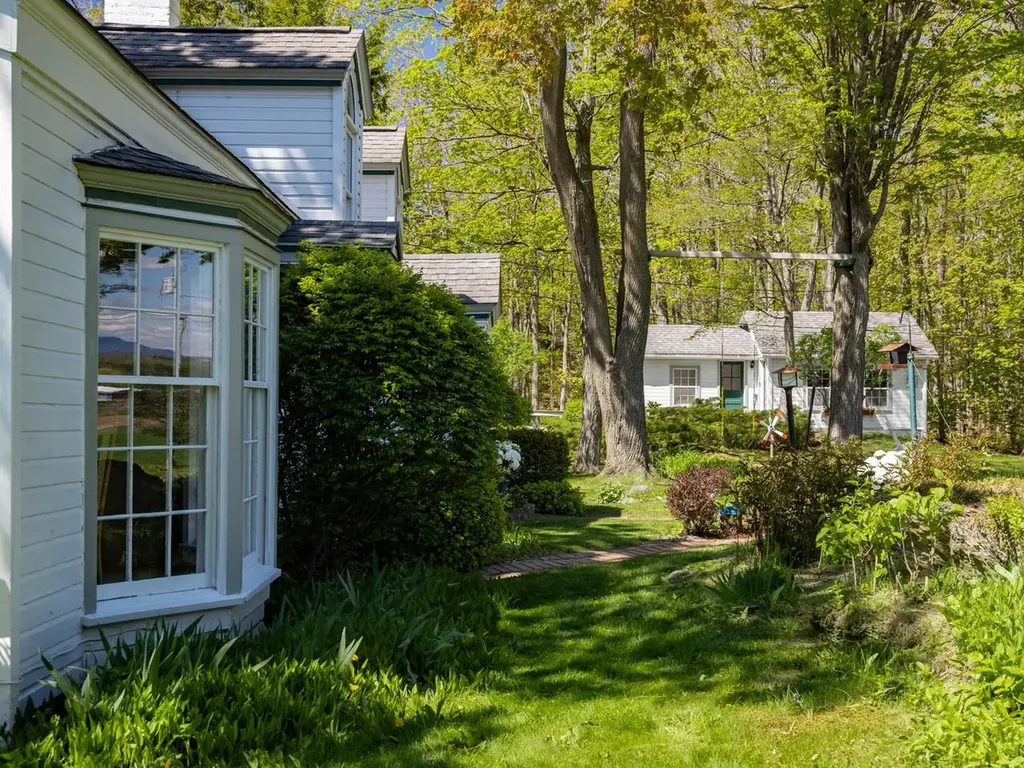 265 Bayview Road Ferrisburgh VT 05473