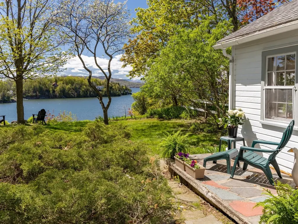 265 Bayview Road Ferrisburgh VT 05473