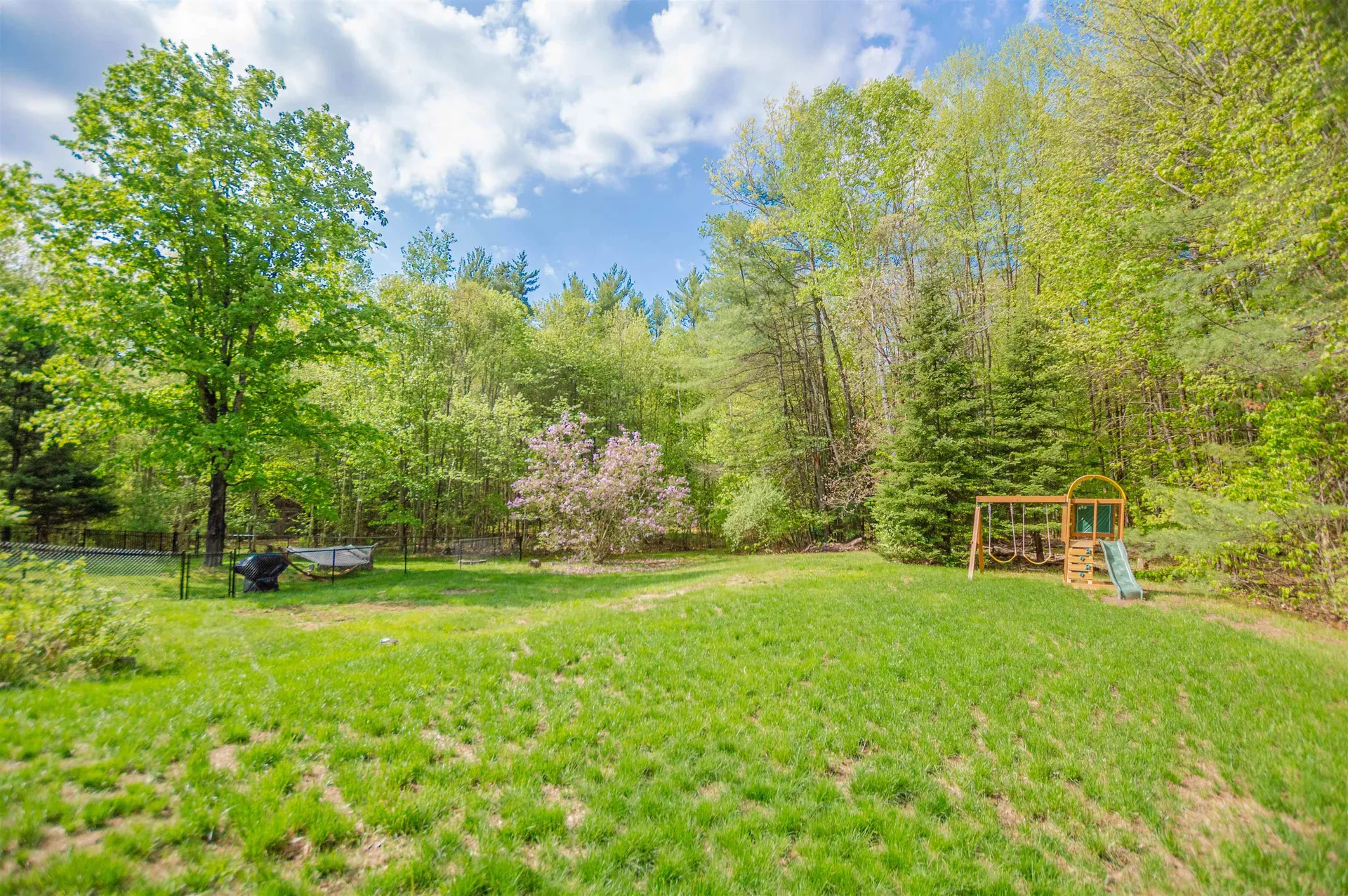 1038 Farrington Corner Road Hopkinton NH 03229