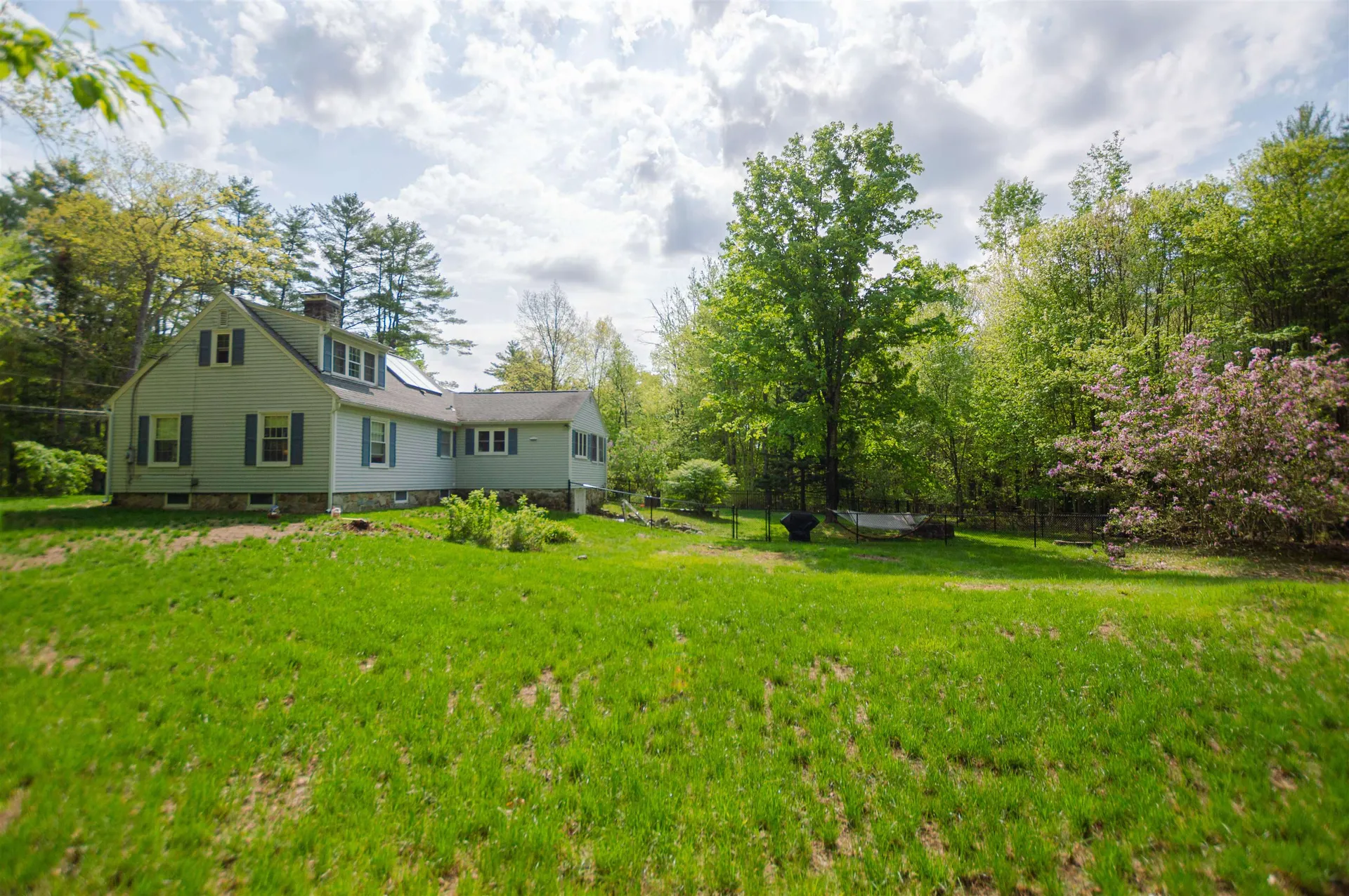 1038 Farrington Corner Road Hopkinton NH 03229