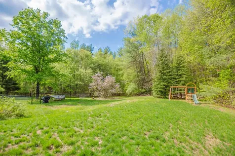 1038 Farrington Corner Road Hopkinton NH 03229