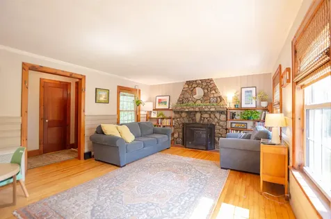 1038 Farrington Corner Road Hopkinton NH 03229