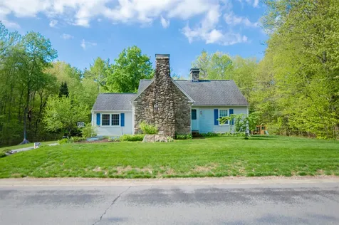 1038 Farrington Corner Road Hopkinton NH 03229